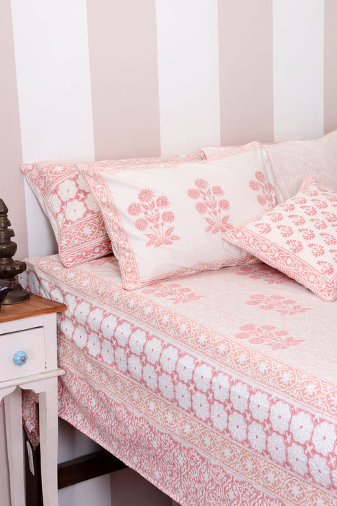 20s Cotton KING SIZE Bed Cover In Floral Block Print