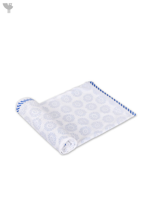 Mulmul Cotton Khasto Dohar In Abstract Block Print