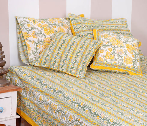 40s Cotton Pillow Cover in Floral Print