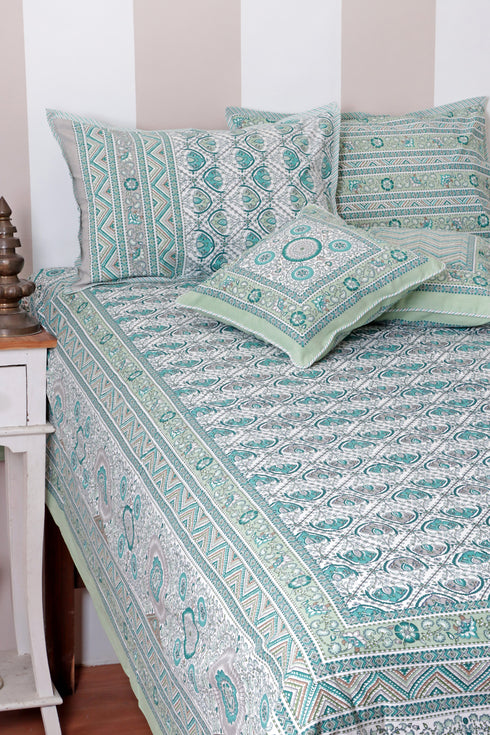 40s Cotton Pillow Cover in Floral Print