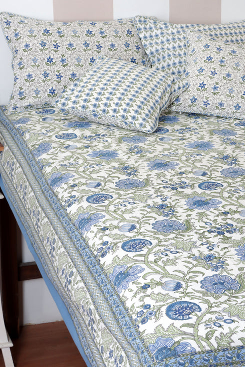 40s Cotton Pillow Cover in Floral Print