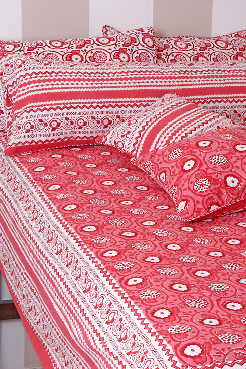 20s Cotton KING SIZE Bed Cover In Floral Block Print