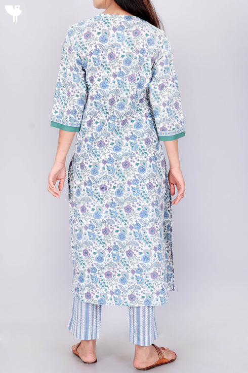 Cambric Cotton Kurta And Pant Set In Floral Print