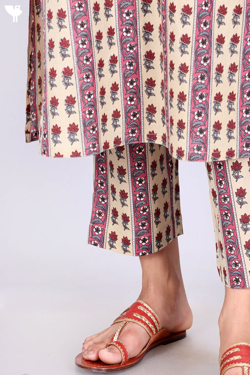 Cotton Kurta And Pant Set With Kota Doria Dupatta In Floral Print