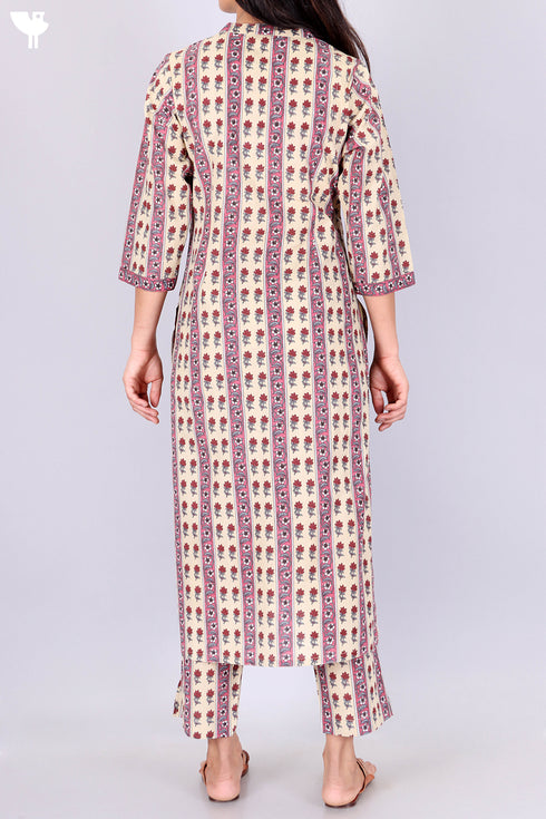 Cotton Kurta And Pant Set With Kota Doria Dupatta In Floral Print