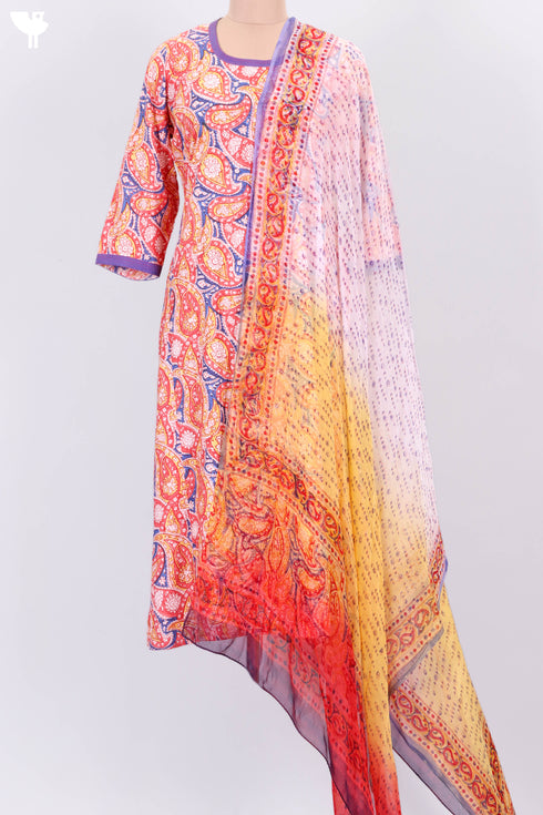 Bizzy Lizzy Kurta With Chiffon Dupatta in Paisley Block Print