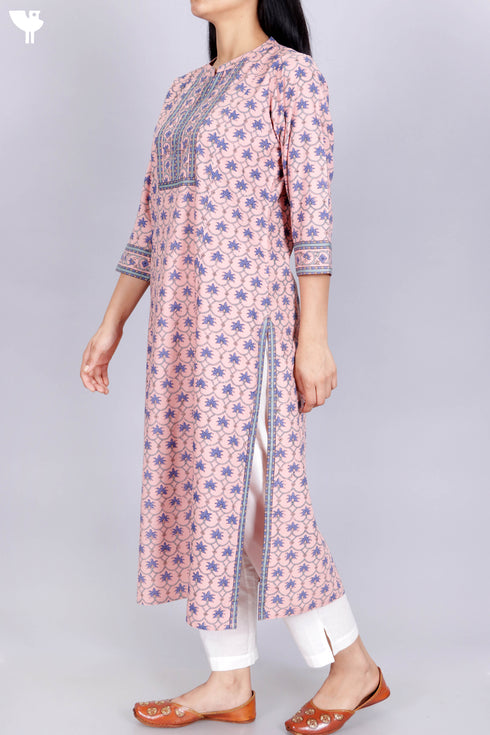 Bizzy Lizzy Kurta With Chiffon Dupatta in Floral Block Print