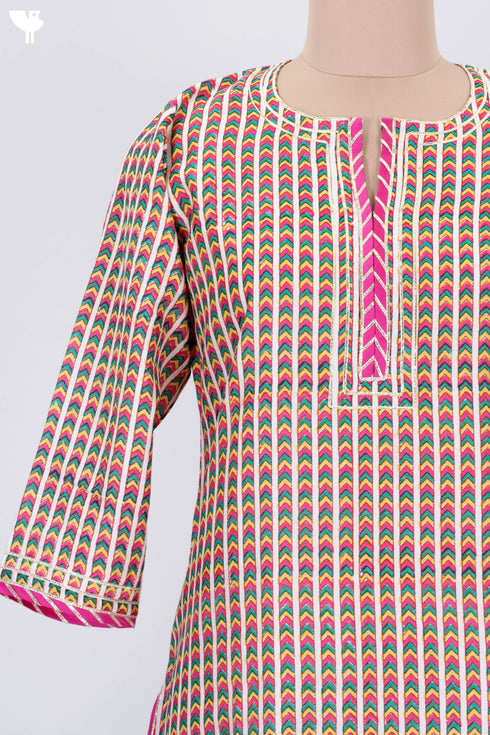 Chanderi Silk Kurta Dupatta Set In Striped Print