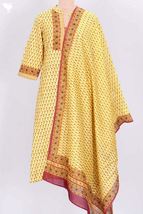 Bhagalpur Cotton Kurta With Chanderi Dupatta In FloralBlock Print