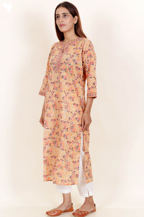 Terry Voile Kurta With Chiffon Dupatta In Floral Block Print
