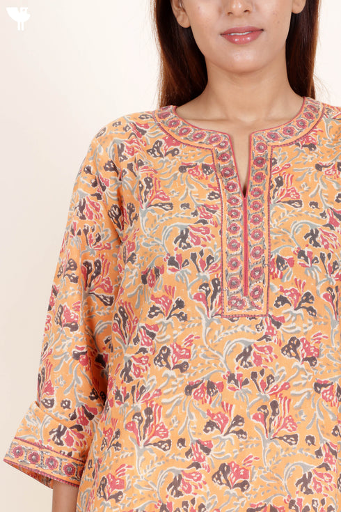 Terry Voile Kurta With Chiffon Dupatta In Floral Block Print