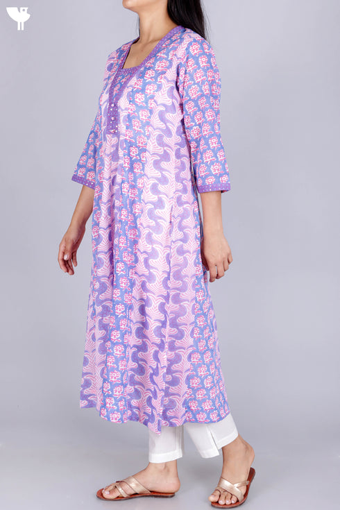 Mulmul Cotton Paneled Kurta With Kota Doria Dupatta in Block Print