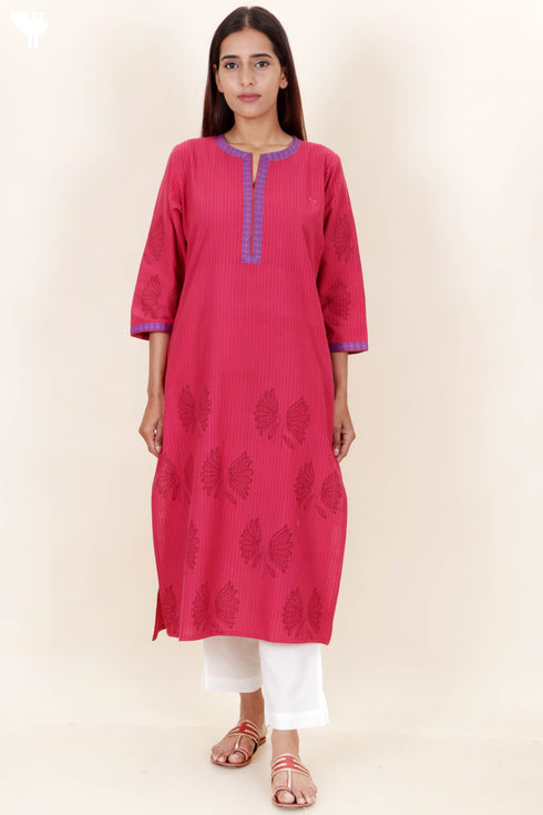 Mangalgiri Cotton Kurta with Kota Doria Dupatta In Block Print