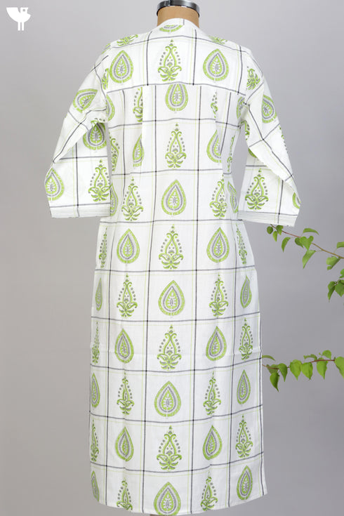 Khaadi Cotton Checkered Kurta With Graphic Block Print