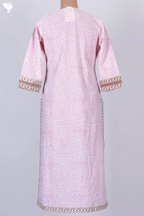 Cambric Cotton Kurta With Pintucks In Floral Block Print