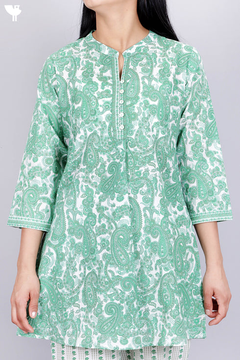 Cambric Cotton Top In Paisley Print