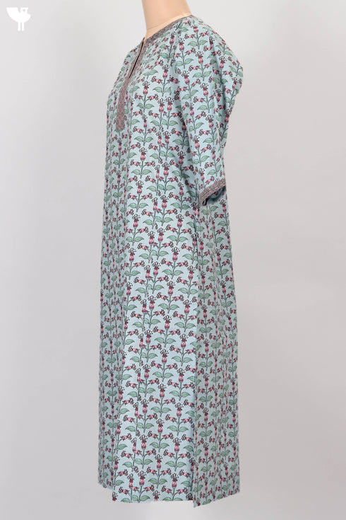 Cambric Cotton Lucknowi Kurta In Floral Print