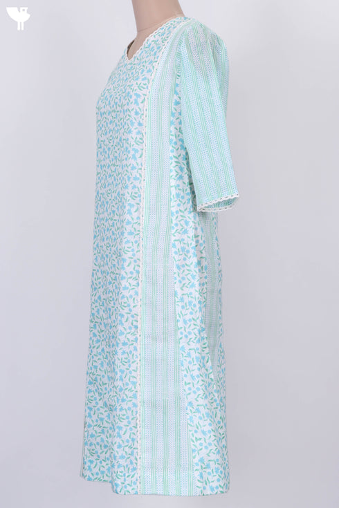 Mulmul Cotton Paneled Kurta In Floral Print