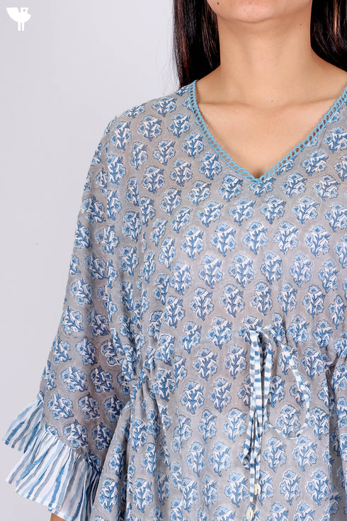 Mulmul Cotton Poncho TopIn Floral Block Print