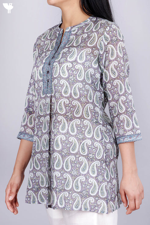 Mulmul Cotton Top In Paisley Block Print