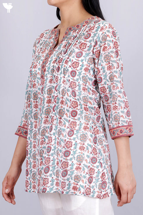 Mulmul Cotton Pintuck Top In Floral Block Print