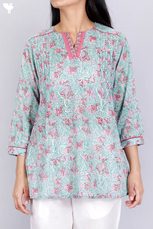 Mulmul Cotton Top In Floral Block Print