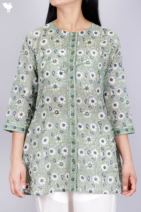 Mulmul Cotton Top In Paisley Block Print