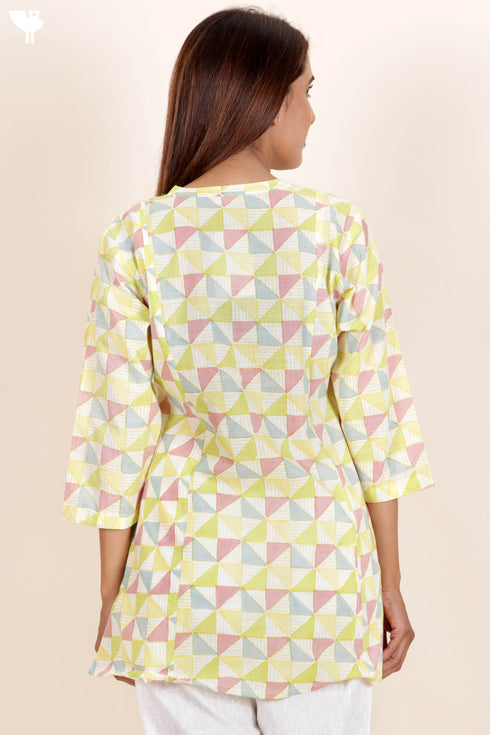 Slub Cotton Top In Geometric Block Print