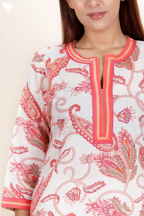 Cambric Cotton KurtaIn Paisley Print