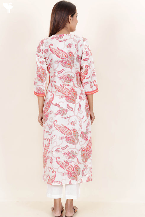 Cambric Cotton KurtaIn Paisley Print