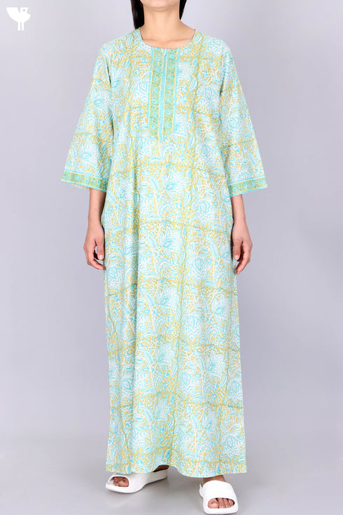 Bizzy Lizzy Full Sleeved Zip Kaftan In Floral Block Print