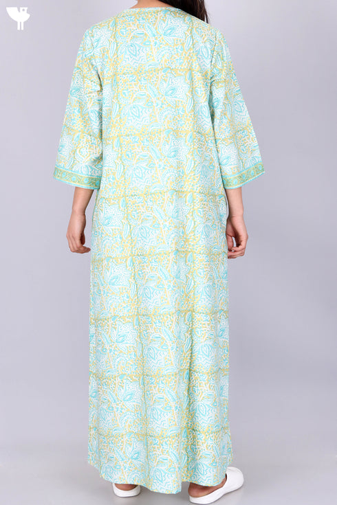 Bizzy Lizzy Full Sleeved Zip Kaftan In Floral Block Print
