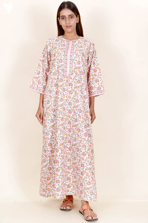Bizzy Lizzy Full Sleeved Zip Kaftan In Floral Block Print