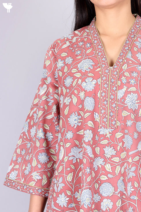 60’s Cotton V-Neck Full Sleeved Kaftan In Floral Print