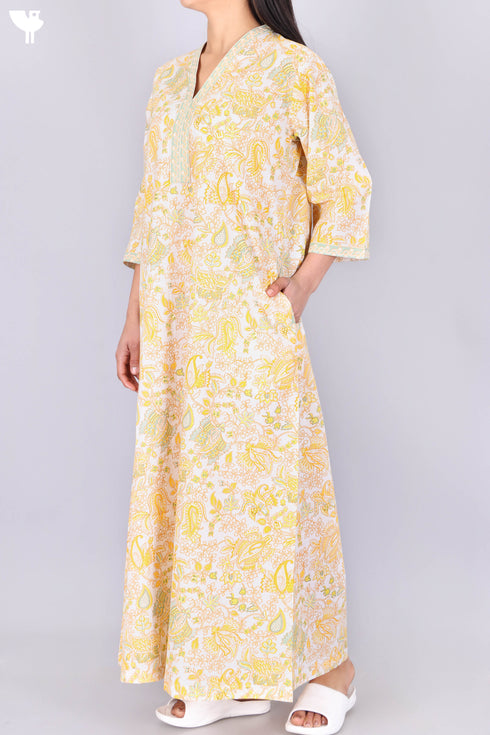 60’s Cotton V-Neck Full Sleeved Kaftan In Floral Print