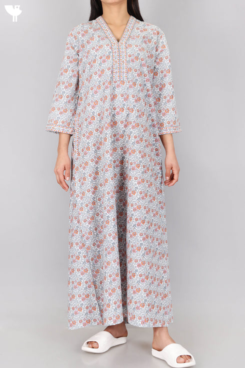 60’s Cotton V-Neck Sleeved Kaftan In Floral Print