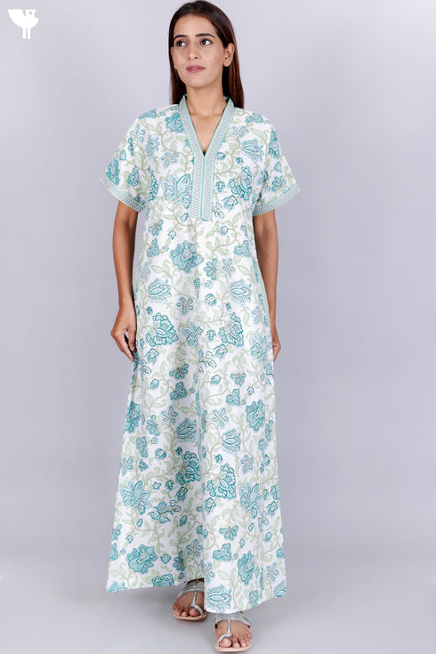 60’s Cotton V-neck Kaftan In Floral Print