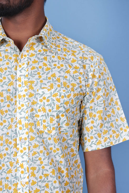 Slim Fit Cambric Cotton Men’s Half Sleeved Shirt In Floral Print