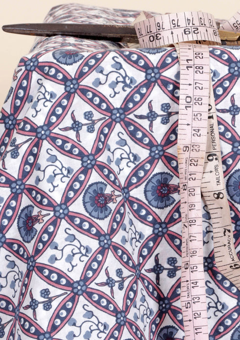 Cambric Cotton In Graphic Print